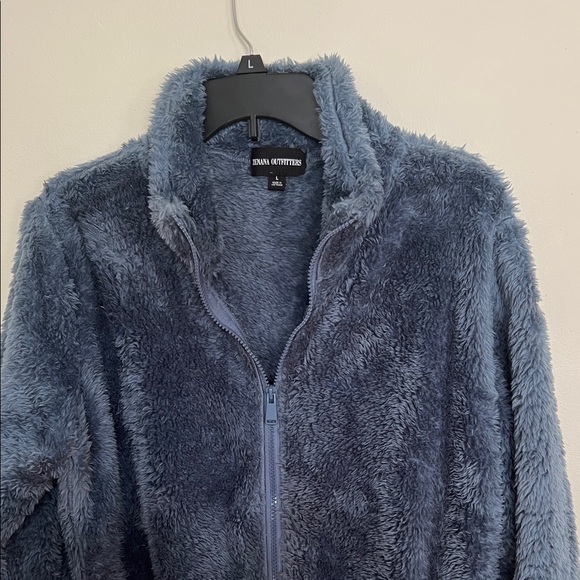 Zenana Outfitters Plush Blue Teddy Jacket - Picture 3 of 9
